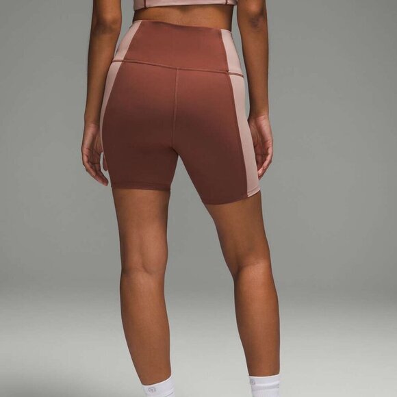 Lululemon Hike to Swim Short 6" Size 4 - Picture 2 of 8